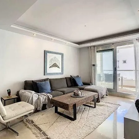 아파트 Penthouse Walking Distance Beach San Pedro Alcantara 마르베야