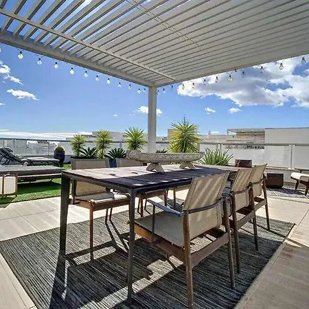 Penthouse Walking Distance Beach San Pedro Alcantara 아파트