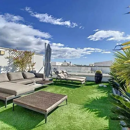 Penthouse Walking Distance Beach San Pedro Alcantara 아파트 *